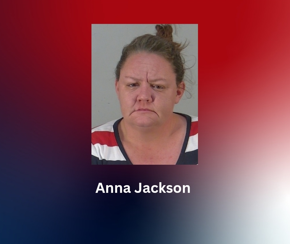 Leesburg woman arrested after boy tells his mom she touched him while he was sleeping