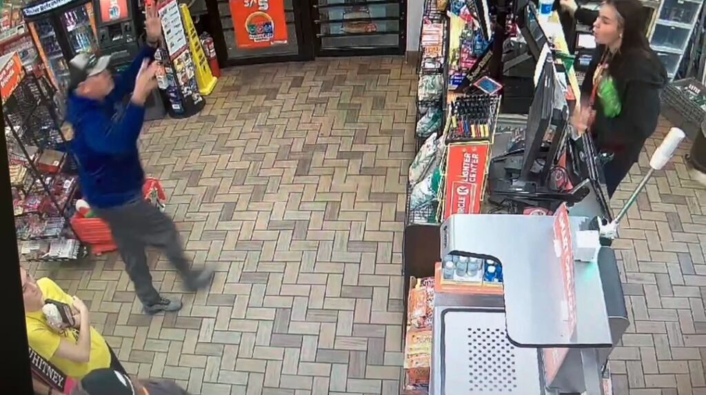 Man who threw the “Dew” at Tavares store clerk turns himself in