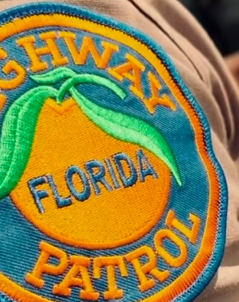 Villager killed after crashing motorcycle into tree in Sumter County